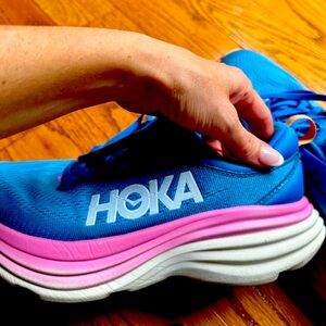 HOKA Bondi 8, women’s size 6.5